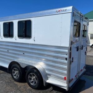 2023 exiss 3 horse xt trailer