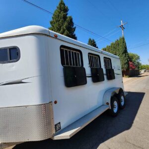 2020 4 star 4 horse bumper pull trailer